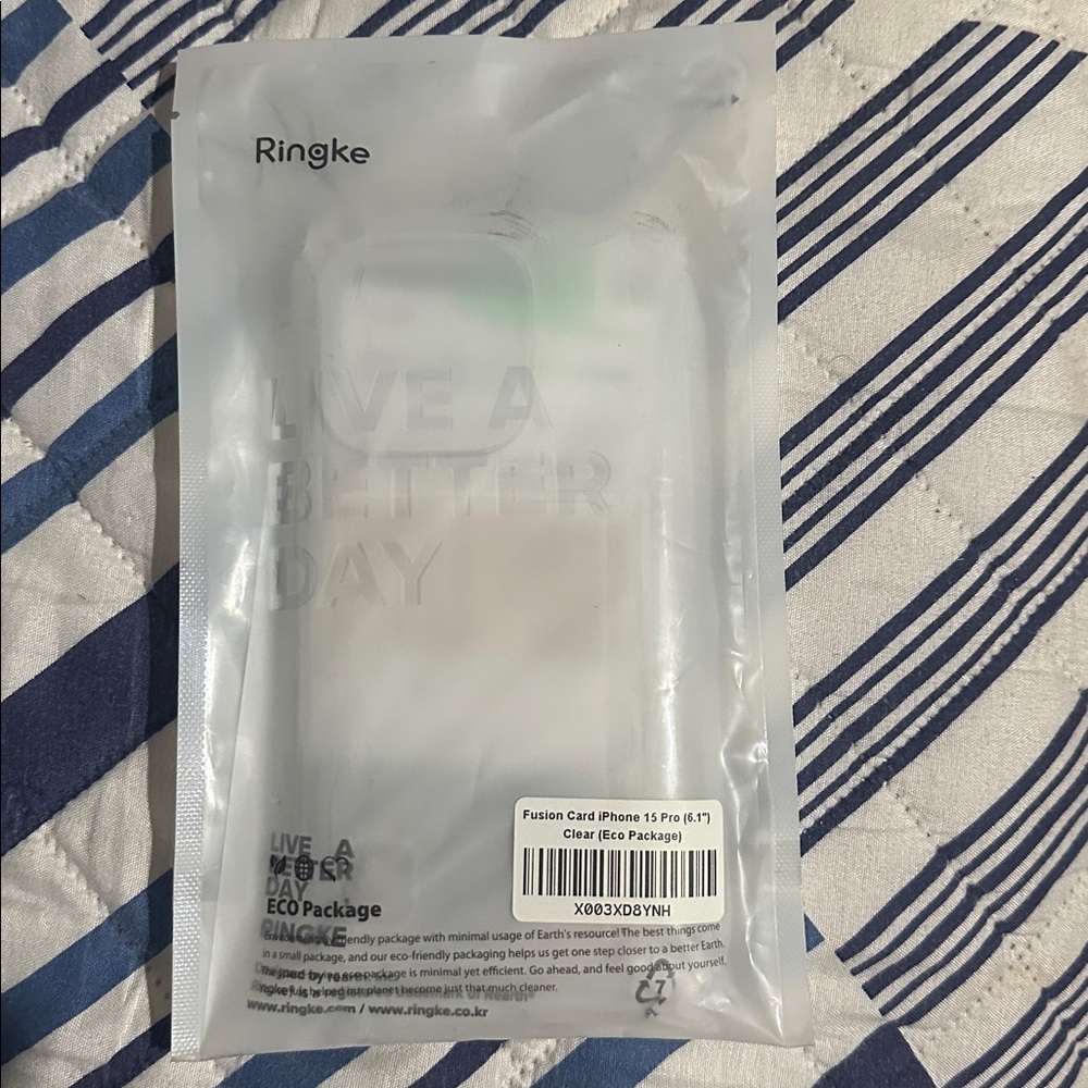 Ringke Fusion Card iPhone 15 Pro Case - Clear